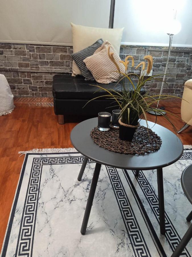 Lovely Cozy Apartment In The Entrance Of Nicosia Aglantzia Exteriör bild